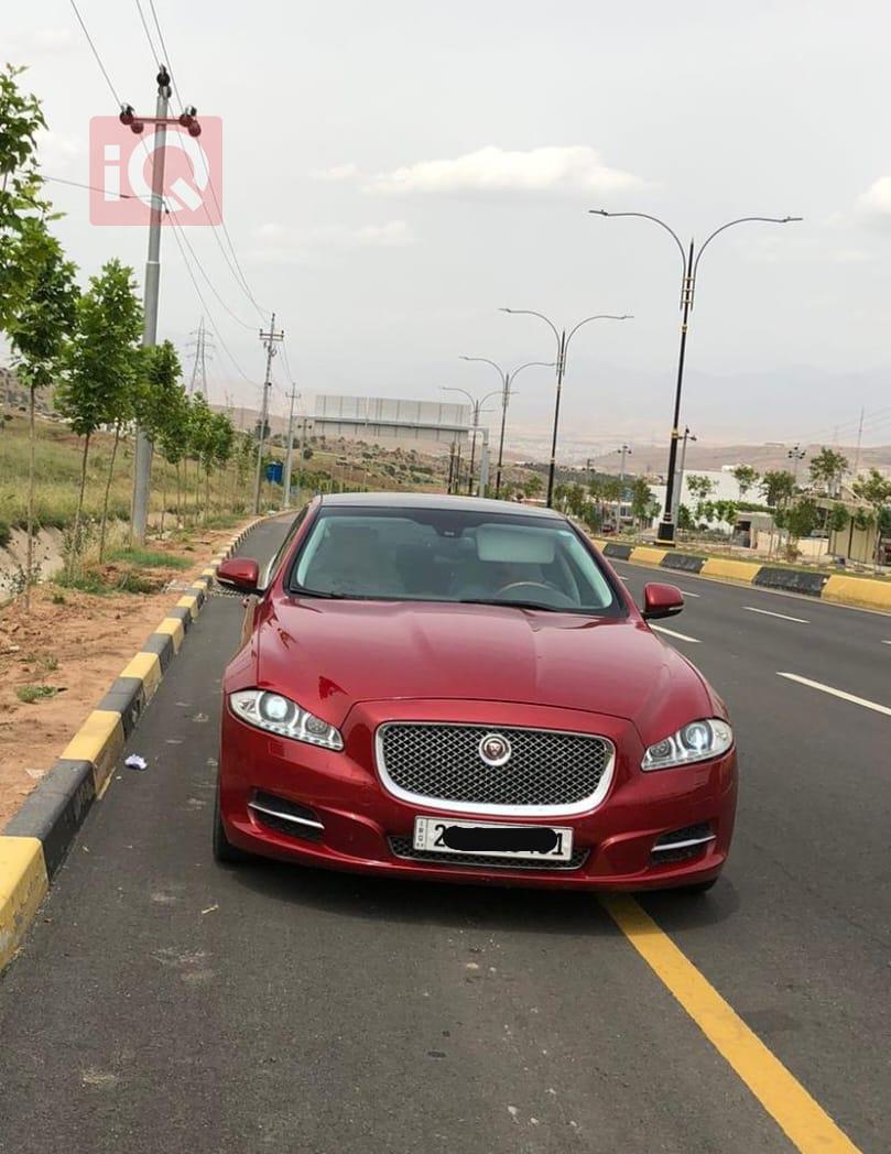 جاكوار XJ